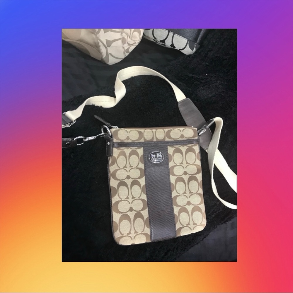 Women’s Coach crossbody bag